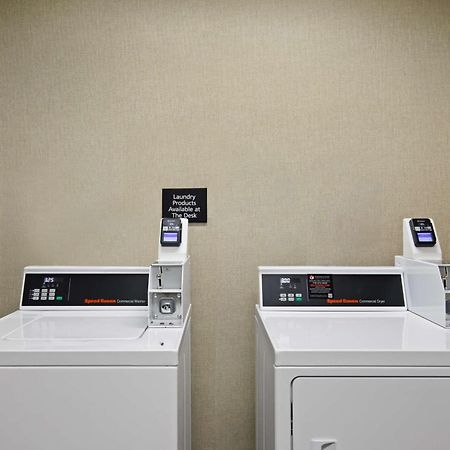 Hampton Inn סלמה מראה חיצוני תמונה