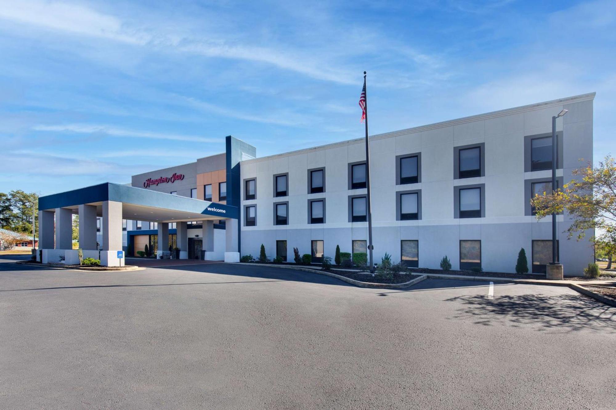 Hampton Inn סלמה מראה חיצוני תמונה